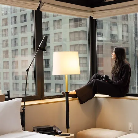 Aura Times Square Hotel