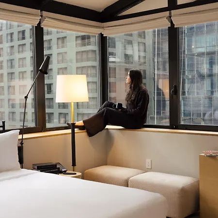 Aura Times Square Hotel New York