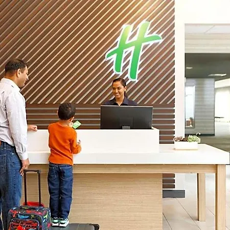 Hotel Lic - La Guardia West 3*