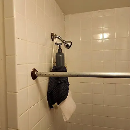 New York City Guest House *