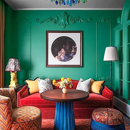 The Fifth Avenue 5*