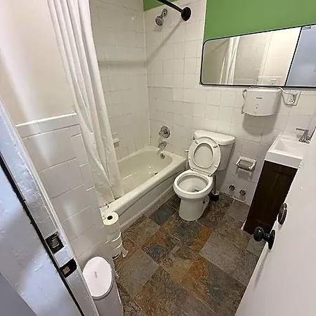 East Harlem Hostel *