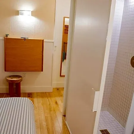 Hotel Untitled At 3 Freeman Alley 4*