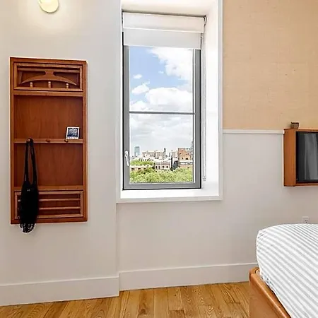 Hotel Untitled At 3 Freeman Alley New York
