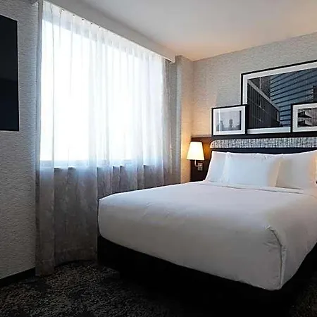 Hotel Doubletree By Hilton Long Island City, Ny 3*