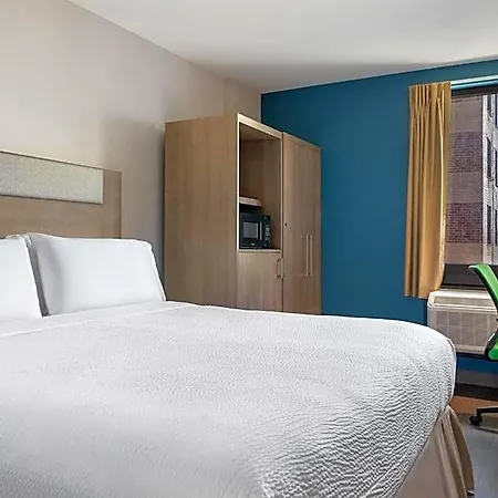 Express & Bronx - Barnabas Area By Ihg Hotel