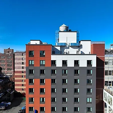Express & Bronx - Barnabas Area By Ihg Hotel