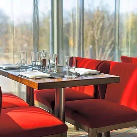 Crowne Plaza Jfk Airport City, An Ihg Hotel 4*