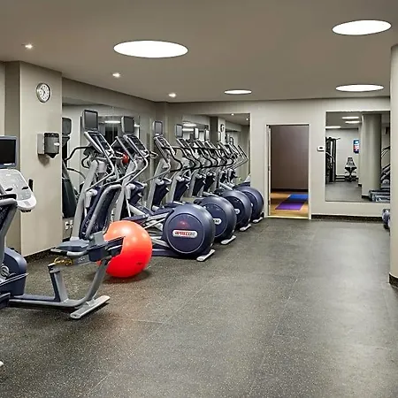 Crowne Plaza Jfk Airport City, An Ihg 4*
