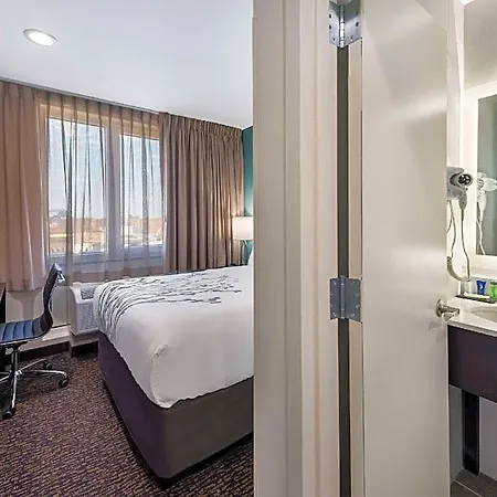 Sleep Brooklyn - Sheepshead Bay Hotel 2*