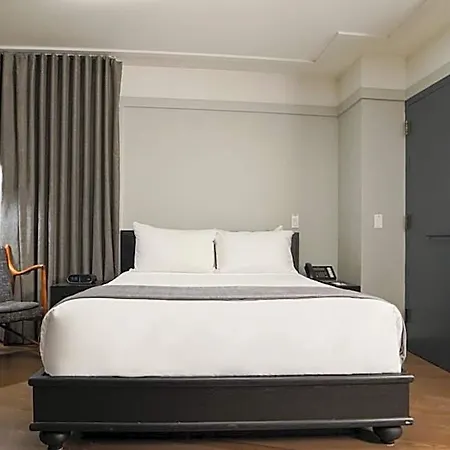 The Tillary Brooklyn Hotel