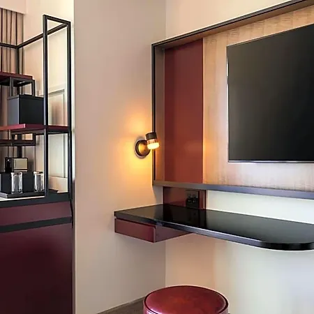 Renaissance Flushing At Tangram 4* New York