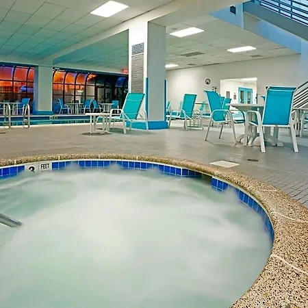 Hotel Doubletree By Hilton New York-laguardia