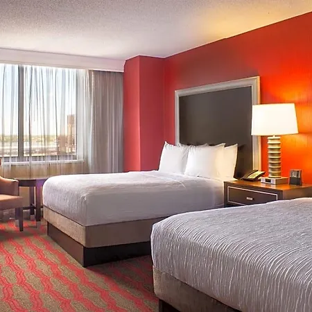 Doubletree By Hilton New York-laguardia Hotel