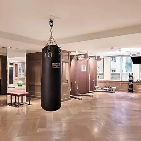 The Luxury Collection Hotel, Manhattan Midtown Hotel