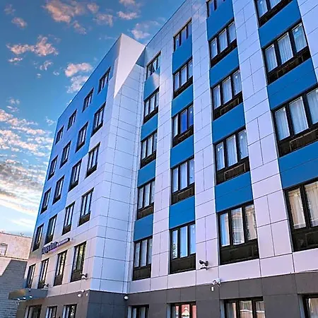 Days By Wyndham Bronx Nyc Hotel 3*