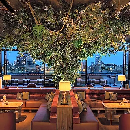 Moxy Nyc Lower East Side Hotel
