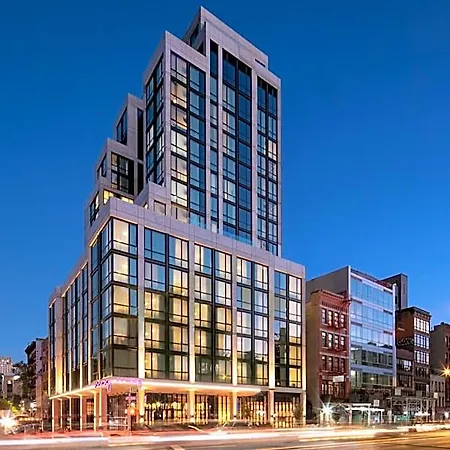 Moxy Nyc Lower East Side Hotel