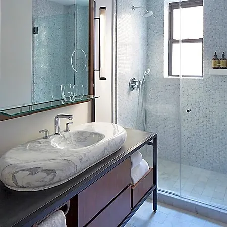 Seville Nomad - The Unbound Collection By Hyatt New York