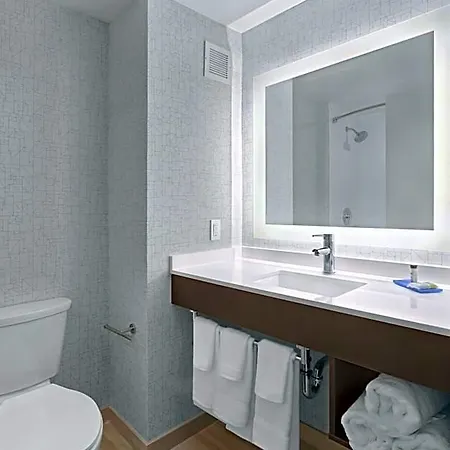 1200 Hotel 3*
