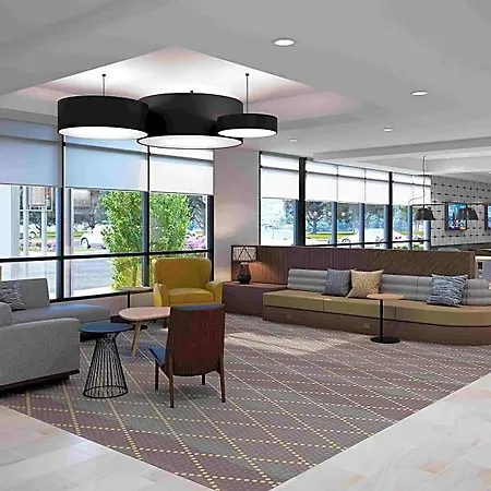Lic - La Guardia West Hotel