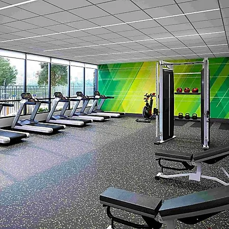 Lic - La Guardia West Hotel 3*