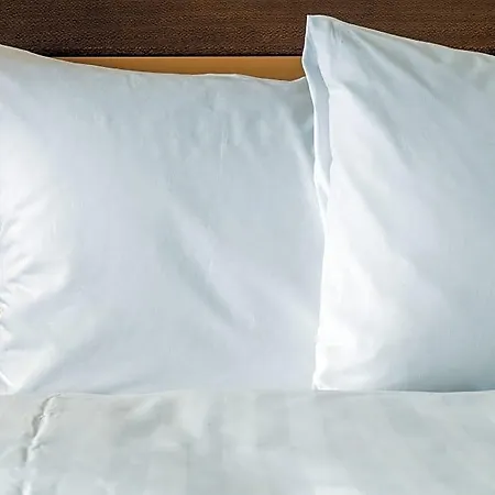 Lic - La Guardia West 3* New York
