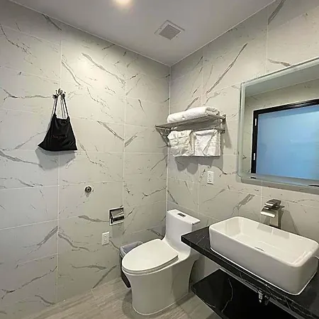 Hotel Liberty View Brooklyn 3*