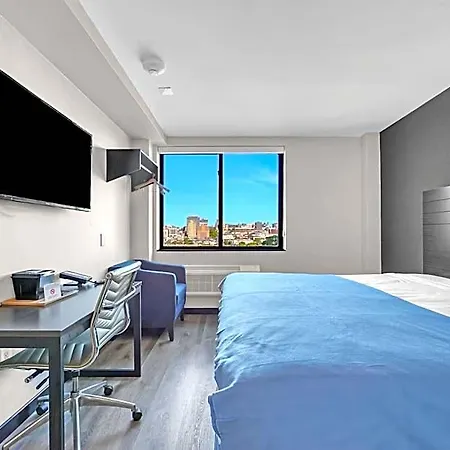 The - Long Island Hotel