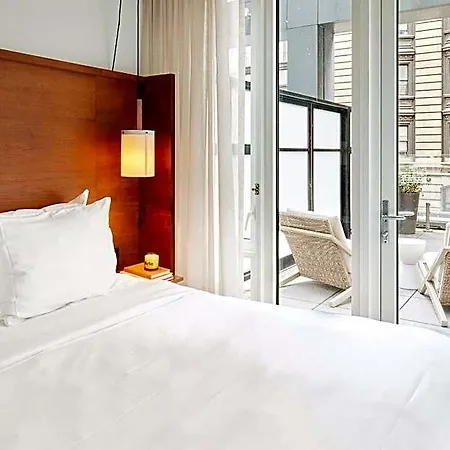 Arlo Nomad Hotel