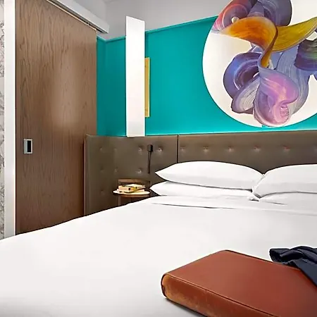Hyatt Centric Midtown 5th Avenue 4*