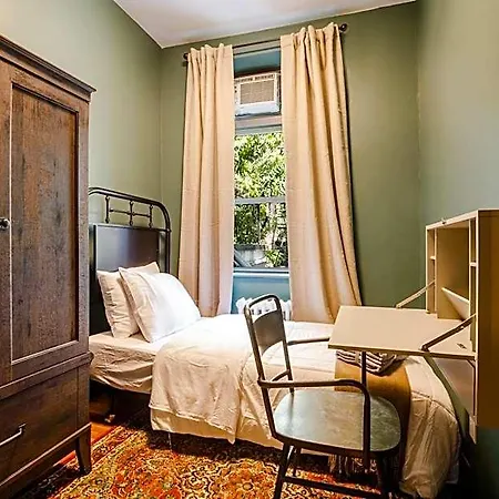 Hostel Lamartine Chelsea