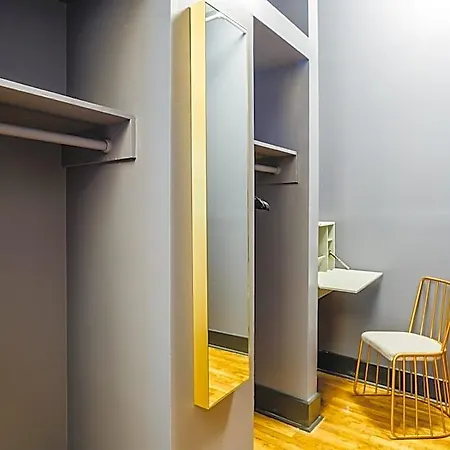 Lamartine Chelsea Hostel New York