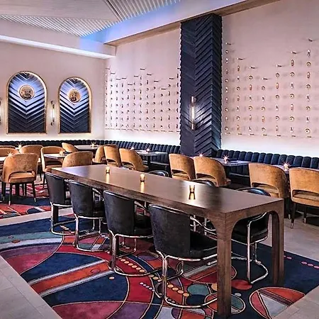 Motto By Hilton Chelsea Hotel 4*