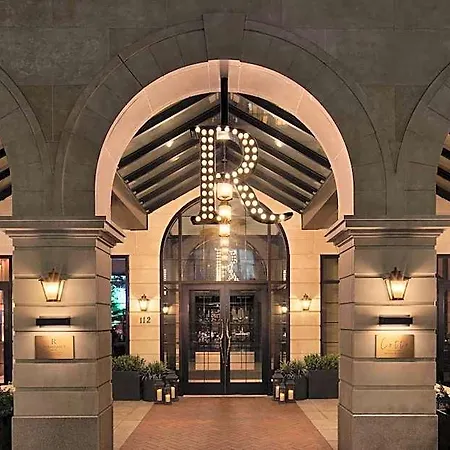 Hotel Renaissance Chelsea 4*