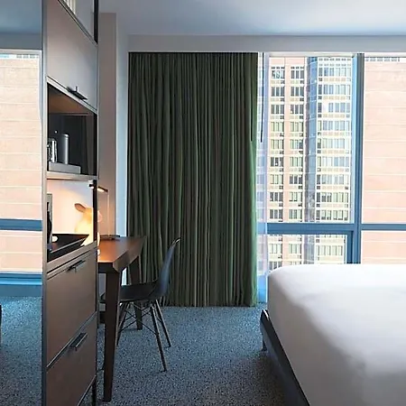 Hotel Renaissance Chelsea