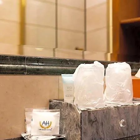 The Allen Hotel 4*