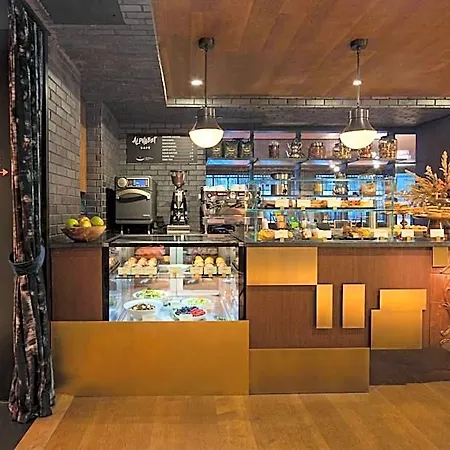 Moxy Nyc East Village 3*