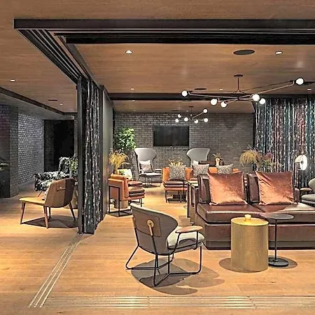 Moxy Nyc East Village New York