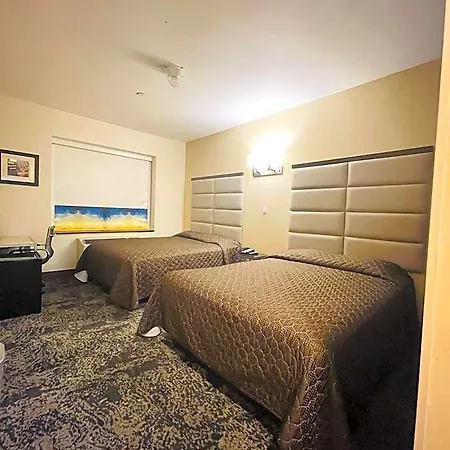 7 Days Hotel New York