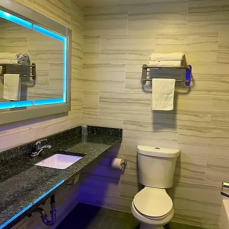 Hotel 7 Days 3*