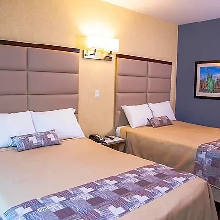 7 Days Hotel 3*