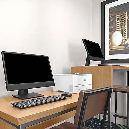 Express & Woodside Laguardia Airport Hotel New York