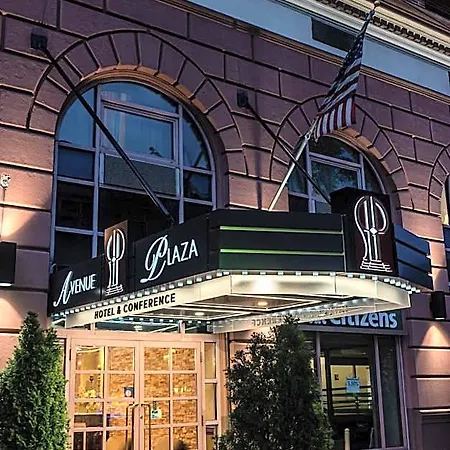 Hotel The Avenue Plaza 3*