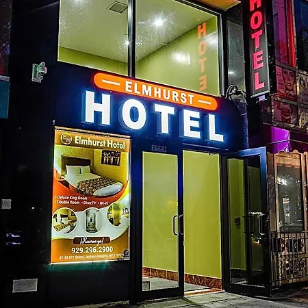 Hotel Elmhurst 3*