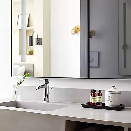 Walker Tribeca 4*