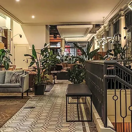 Walker Tribeca 4*