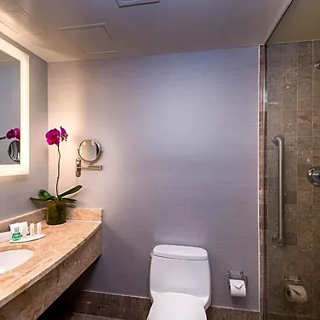 Fairfield By Marriott Manhattan Times Square Hotel 4*