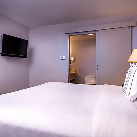 Fairfield By Marriott Manhattan Times Square