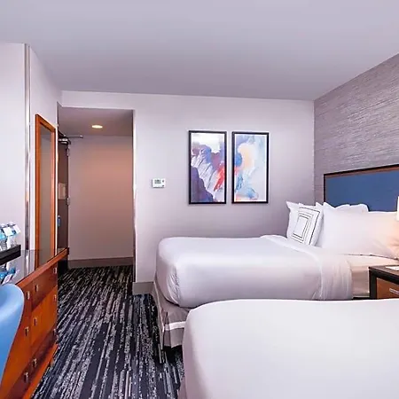 Hotel Fairfield By Marriott Manhattan Times Square 4*